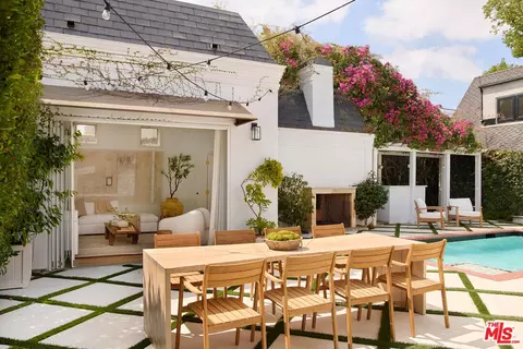 6206 Lindenhurst Ave, Los Angeles, CA 90048