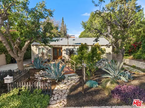 4719 W Wortser Ave, Sherman Oaks, CA 91423