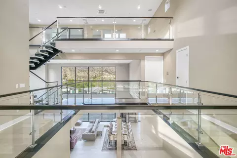 11848 N Hillsborough Ln, Porter Ranch, CA 91326
