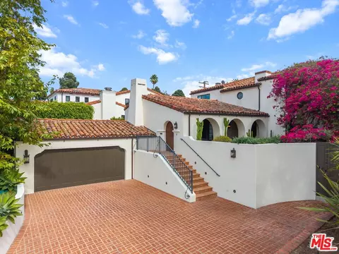 1308 San Vicente Blvd, Santa Monica, CA 90402