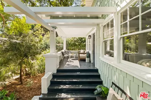 729 Marco Pl, Venice, CA 90291 photo 7