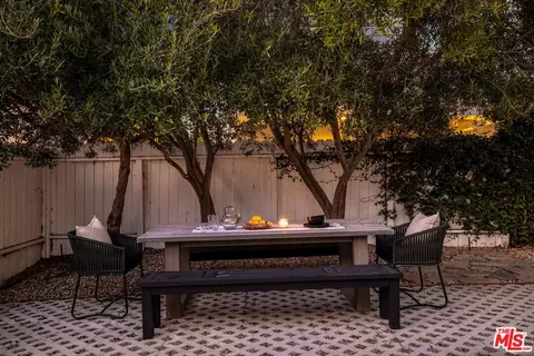 729 Marco Pl, Venice, CA 90291 photo 29