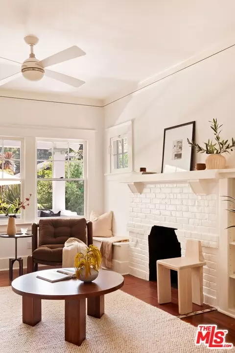 729 Marco Pl, Venice, CA 90291 photo 12
