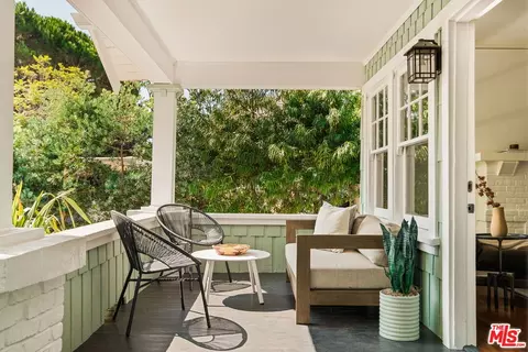 729 Marco Pl, Venice, CA 90291 photo 8