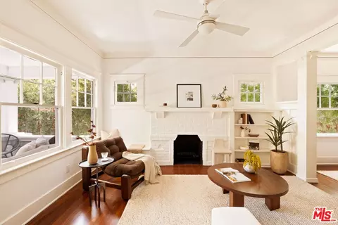 729 Marco Pl, Venice, CA 90291 photo 10