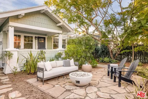 729 Marco Pl, Venice, CA 90291 photo 2