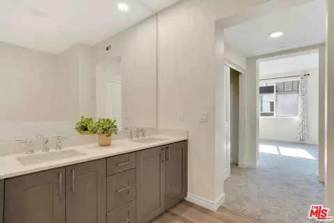 2850 Wagon Wheel Rd #401, Oxnard, CA 93036 photo 29