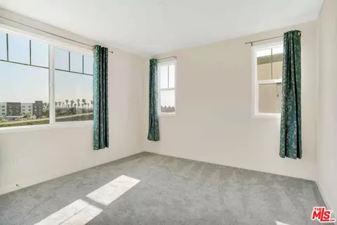 2850 Wagon Wheel Rd #401, Oxnard, CA 93036 photo 17