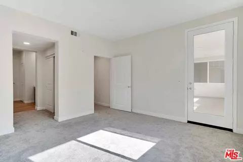 2850 Wagon Wheel Rd #401, Oxnard, CA 93036 photo 26
