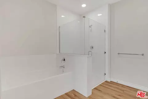 2850 Wagon Wheel Rd #401, Oxnard, CA 93036 photo 28