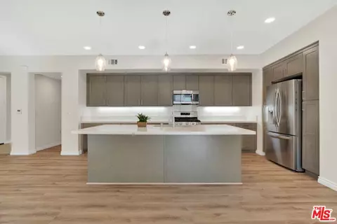 2850 Wagon Wheel Rd #401, Oxnard, CA 93036 photo 14