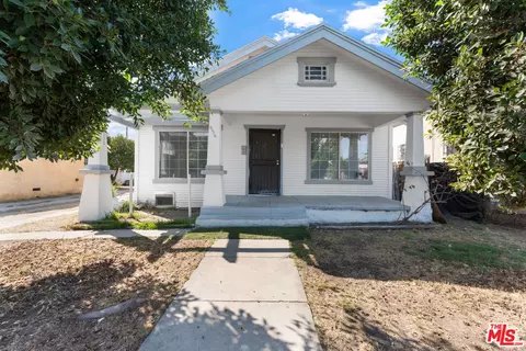 854 W 64th St, Los Angeles, CA 90044