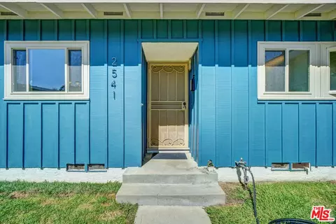 2541 Gondar Ave, Long Beach, CA 90815