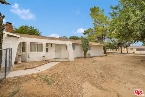 Other - 12625 Tamiani Rd, Apple Valley, CA 92308 photo 1 of 10
