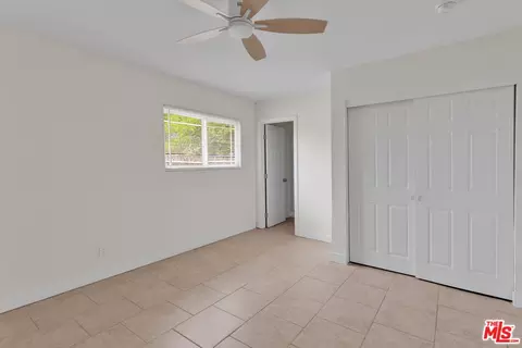 Bedroom - 12625 Tamiani Rd, Apple Valley, CA 92308 photo 8 of 9