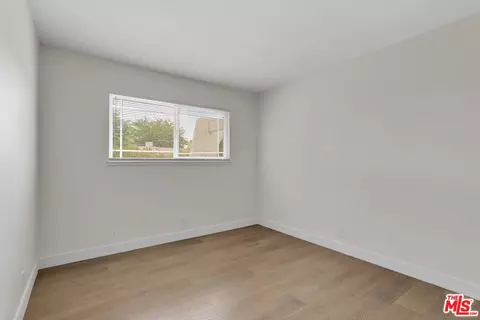 Other - 12625 Tamiani Rd, Apple Valley, CA 92308 photo 6 of 10