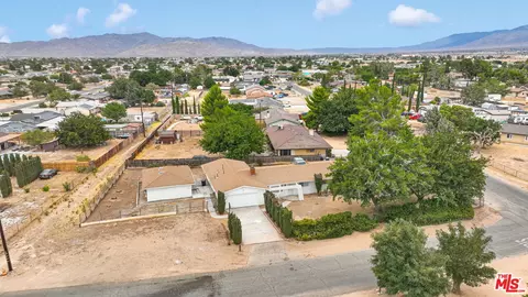 View/Area - 12625 Tamiani Rd, Apple Valley, CA 92308 photo 2 of 6