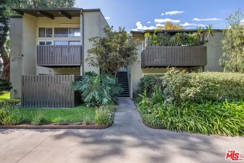 4905 Indian Wood Rd #217, Culver City, CA 90230