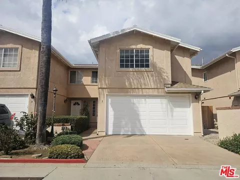 9225 Cedros Ave #B, Panorama City, CA 91402