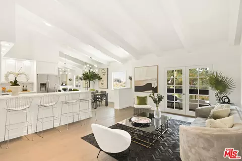 2700 Cahuenga Blvd E #2310, Los Angeles, CA 90068