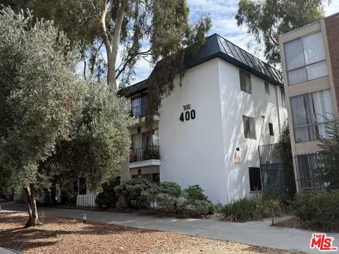 400 S La Fayette Park Pl #213, Los Angeles, CA 90057