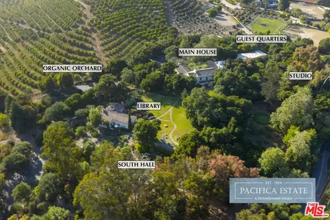 249 Lambert Rd, Carpinteria, CA 93013