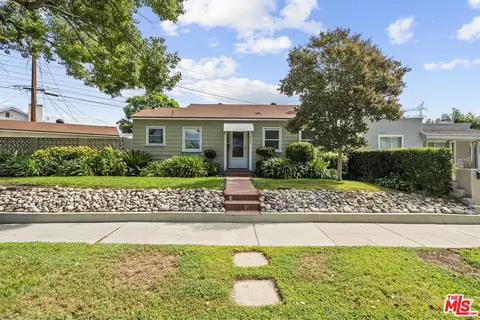 340 N California St, Burbank, CA 91505