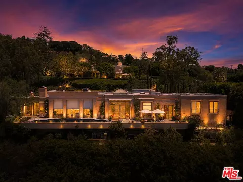 1255 Delresto Dr, Beverly Hills, CA 90210
