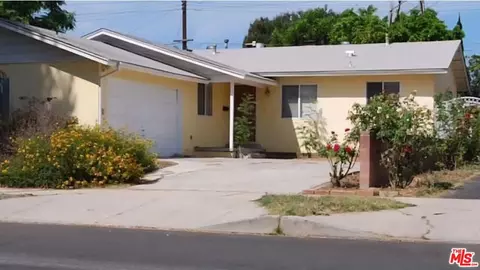 18842 Lemay St, Reseda, CA 91335