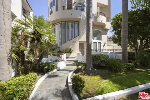 1247 23rd St #C, Santa Monica, CA 90404
