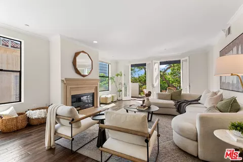1530 Camden Ave #PH3, Los Angeles, CA 90025