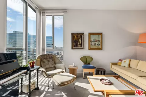 267 S San Pedro St #621, Los Angeles, CA 90012