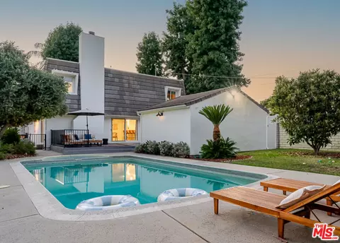 5056 Greenbush Ave, Sherman Oaks, CA 91423