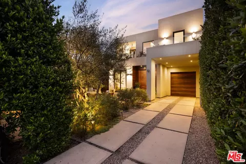 518 Huntley Dr, West Hollywood, CA 90048