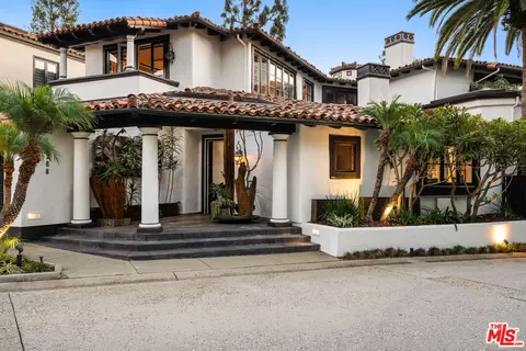 10288 Century Woods Dr, Los Angeles, CA 90067