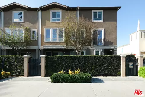 14661 Sherman Way, Van Nuys, CA 91405