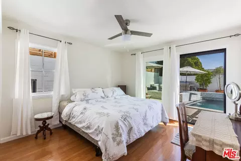 Bedroom - 1270 Valley View Ave, Pasadena, CA 91107 photo 4 of 4