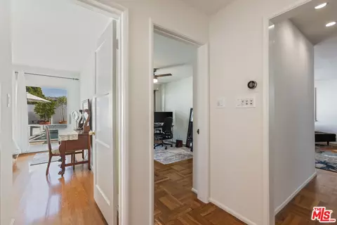 Entry Way - 1270 Valley View Ave, Pasadena, CA 91107 photo 1 of 1