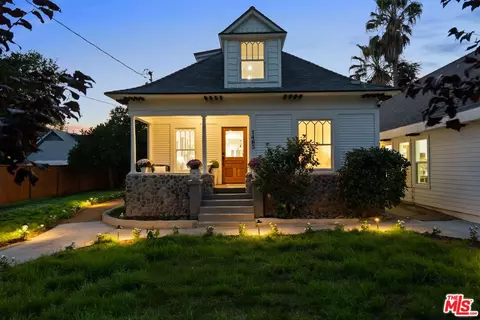 1465 Navarro Ave, Pasadena, CA 91103