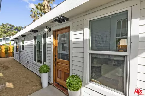 1465 Navarro Ave, Pasadena, CA 91103 photo 30