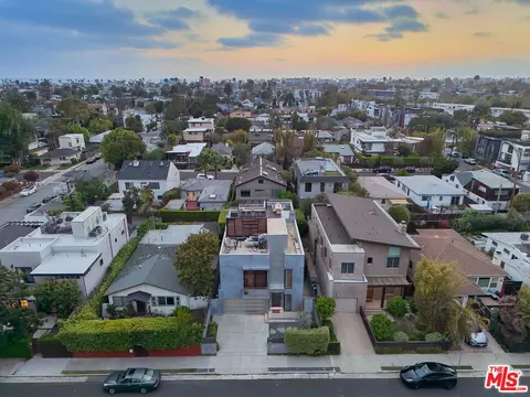 View/Area - 2329 Clement Ave, Venice, CA 90291 photo 1 of 1
