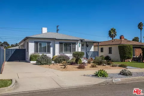 9806 S Van Ness Ave, Los Angeles, CA 90047