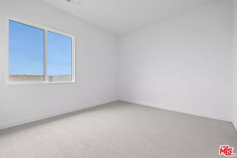 Bedroom - 3702 Pathway Ct, Bakersfield, CA 93311 photo 5 of 11
