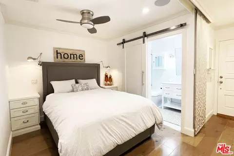 828 5th St #5, Santa Monica, CA 90403