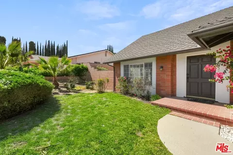 Exterior - 18657 Kirkcolm Ln, Porter Ranch, CA 91326 photo 2 of 5