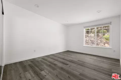 Bedroom - 18657 Kirkcolm Ln, Porter Ranch, CA 91326 photo 3 of 4