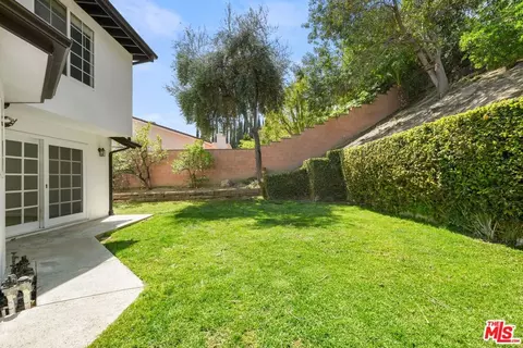Exterior - 18657 Kirkcolm Ln, Porter Ranch, CA 91326 photo 3 of 5