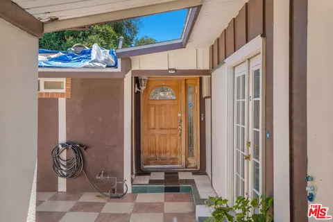 Other - 19920 Gresham St, Northridge, CA 91324 photo 2 of 9