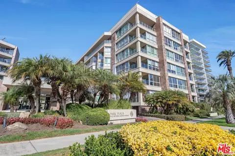 515 Ocean Ave #303S, Santa Monica, CA 90402