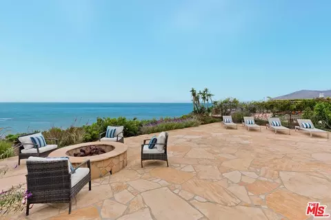 18120 Wakecrest Dr, Malibu, CA 90265 photo 41
